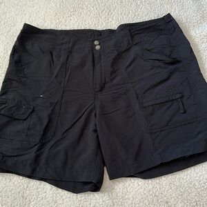 Women’s World Wide Sportsman shorts.  Size 14. Black